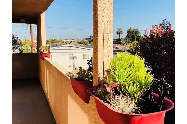 $2195 : 2 recamaras en Gardena listo! image 6