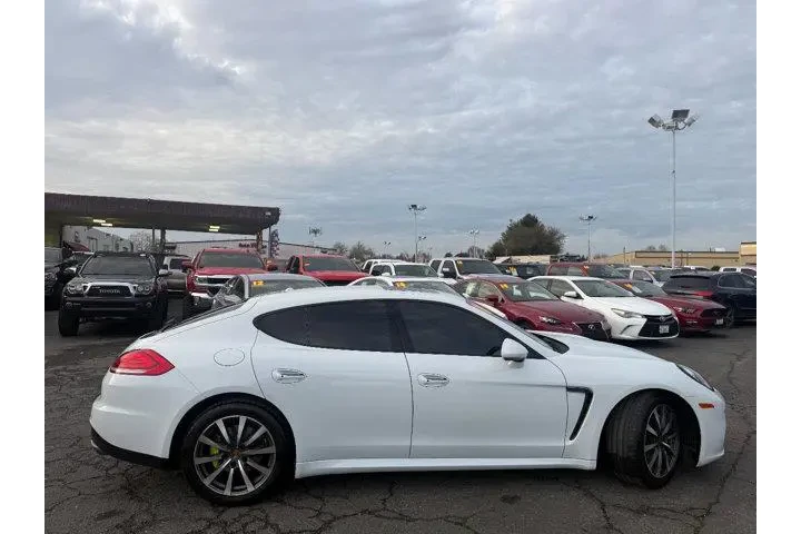 $30999 : Porsche Panamera 2016 S E-Hy image 8