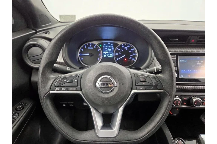 $15998 : Nissan Kicks 2020 S 4dr Cros image 10