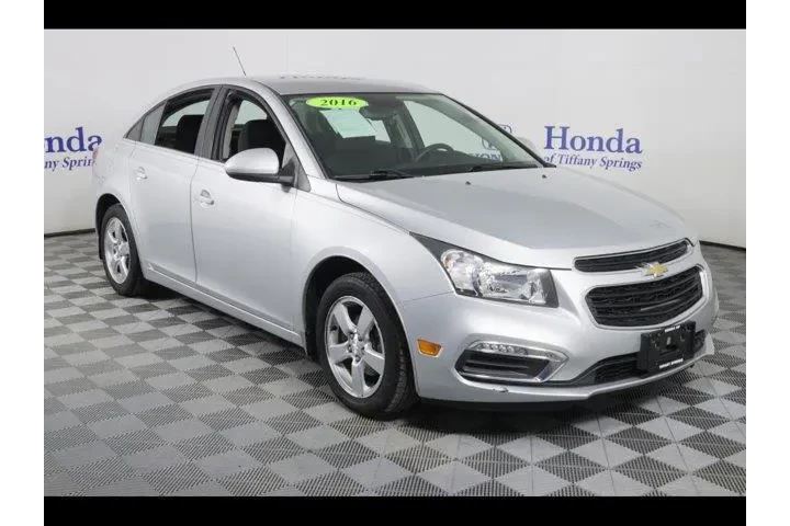 $10875 : Chevrolet Cruze Limited 2016 image 1