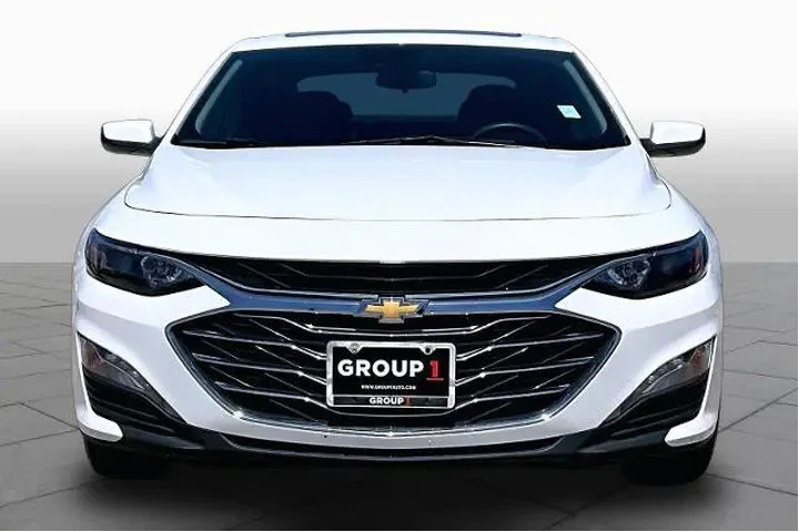 $20197 : Chevrolet Malibu 2024 LT 4dr image 3