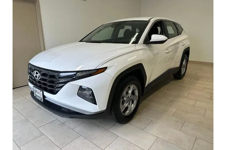 $18793 : Hyundai TUCSON 2023 AWD SE 4 image 4
