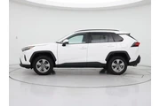 $29998 : Toyota RAV4 2023 AWD XLE 4dr thumbnail