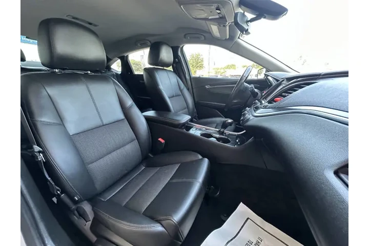 $16999 : 2019 Impala LT image 10