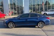 $10995 : PRE-OWNED 2015 HYUNDAI SONATA thumbnail