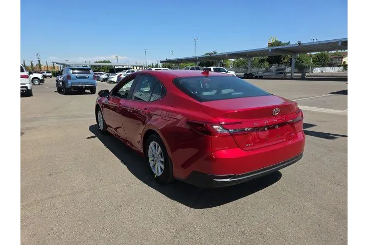 $33900 : Toyota Camry 2026 XSE 4dr Se image 4