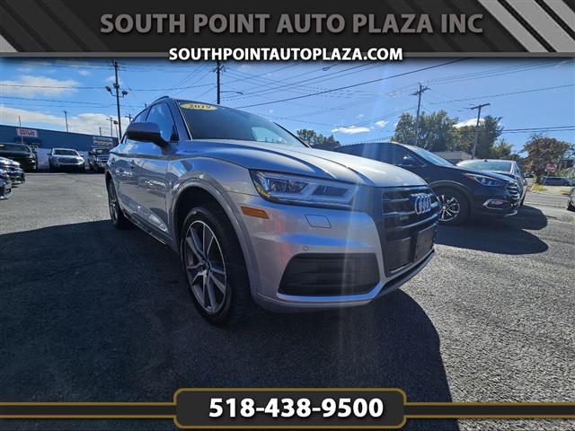 $17900 : 2019 Q5 image 1