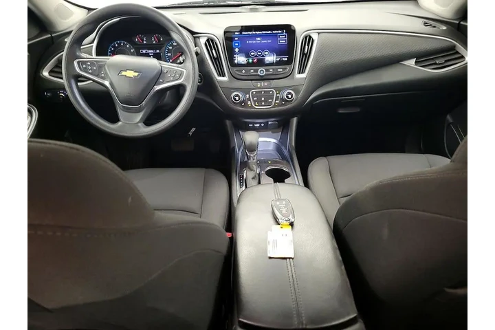 $19998 : Chevrolet Malibu 2022 LT 4dr image 9