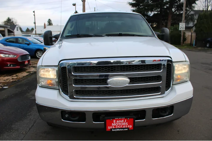 $13495 : 2005 Super Duty F-250 Crew Ca image 2
