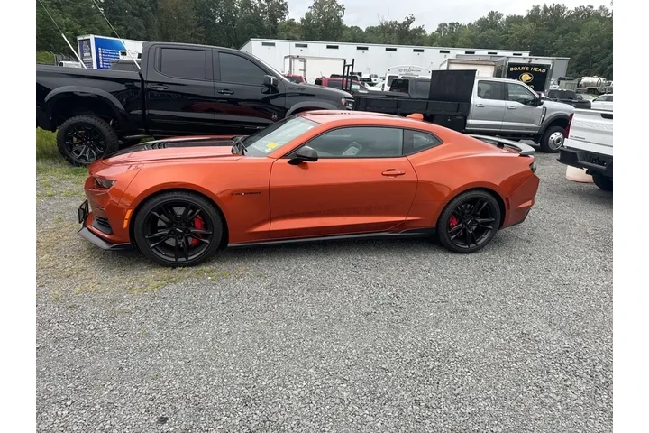 $49500 : Chevrolet Camaro 2022 SS 2dr image 4