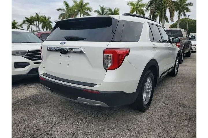 $25990 : Ford Explorer 2023 XLT 4dr S image 3