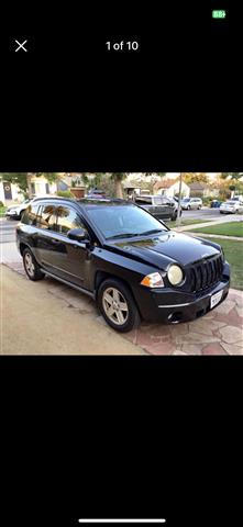 $3500 : Jeep Compass image 2