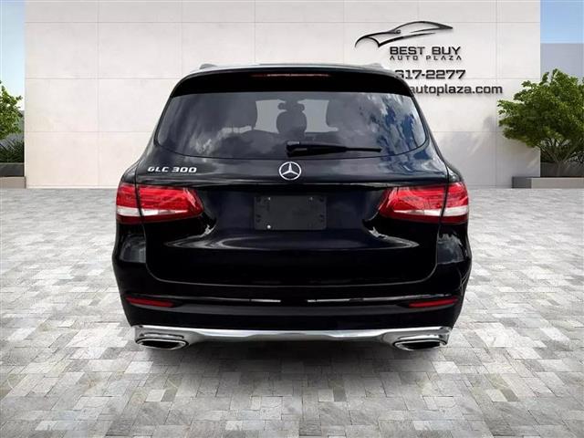 $16895 : 2016 MERCEDES-BENZ GLC GLC 30 image 6