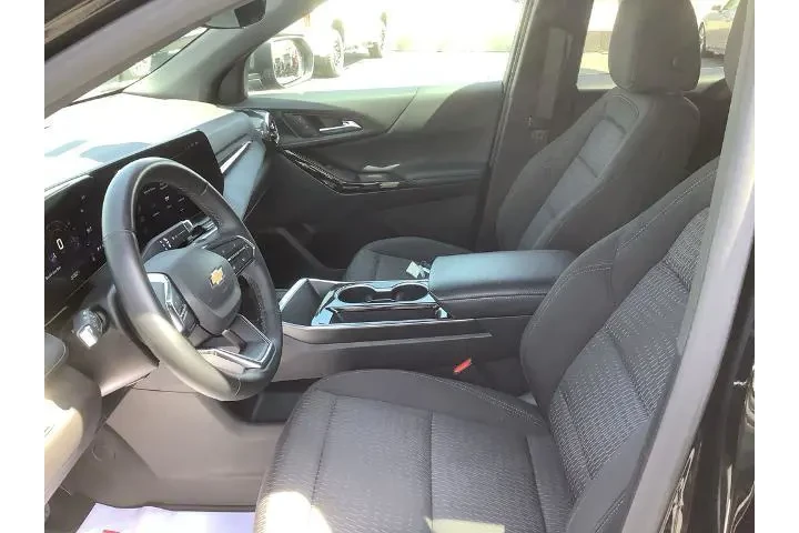 $29950 : Chevrolet Equinox 2025 LT 4d image 10