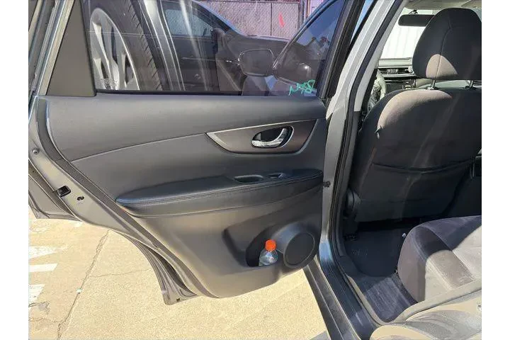 $11400 : Nissan Rogue 2015 S 4dr Cros image 5