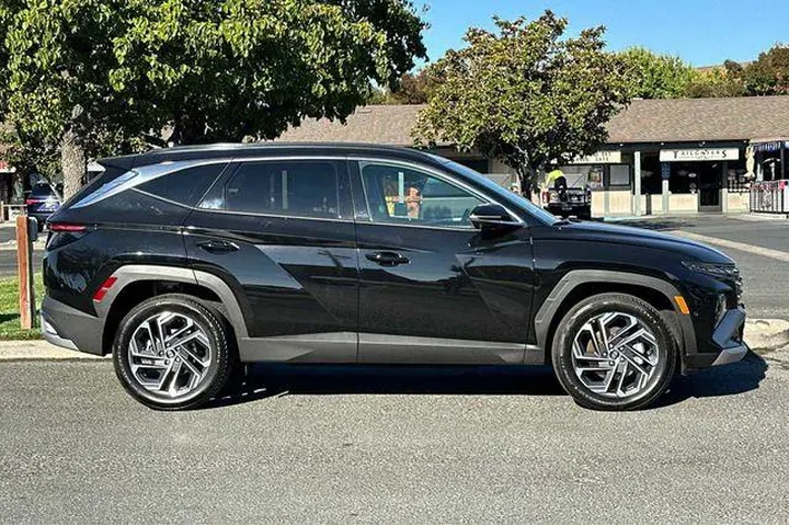 $35778 : Hyundai TUCSON Hybrid 2025 A image 7