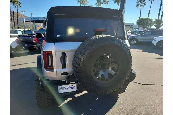 $38000 : Ford Bronco 2021 4x4 Black D image 10