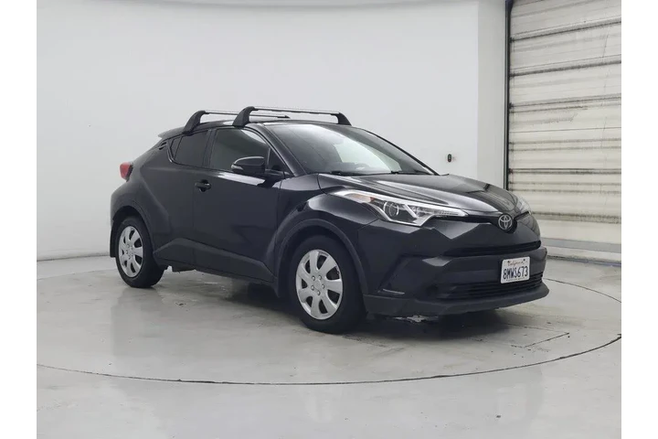 $17998 : Toyota C-HR 2019 LE 4dr Cros image 1