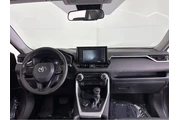 $20000 : 2021 RAV4 Hybrid XLE thumbnail