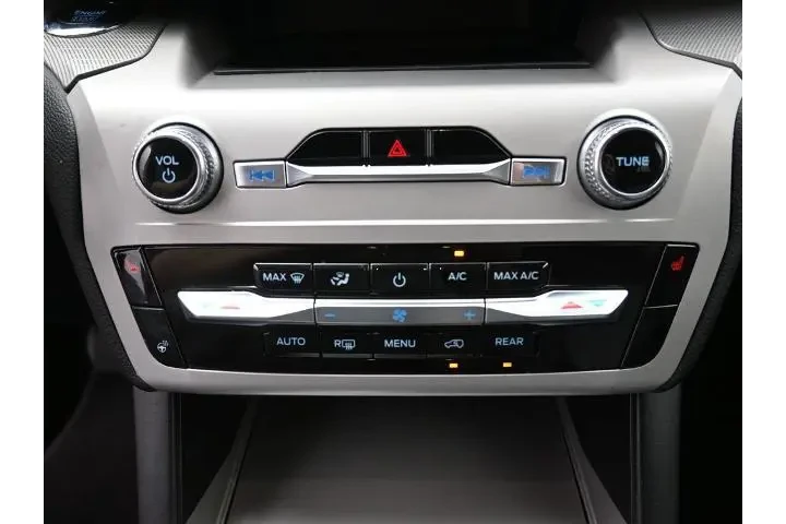 $23719 : Ford Explorer 2022 XLT 4dr S image 9