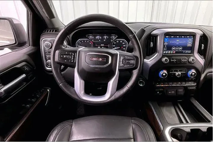 $29490 : GMC Sierra 1500 2019 4x4 SLT image 5