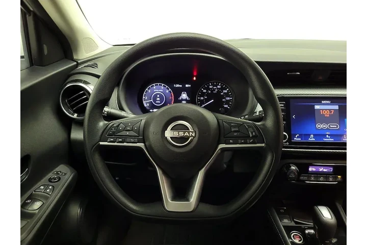 $18998 : Nissan Kicks 2022 SV 4dr Cro image 10