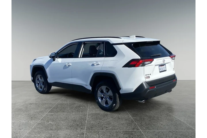 $36341 : Toyota RAV4 Hybrid 2025 AWD image 3
