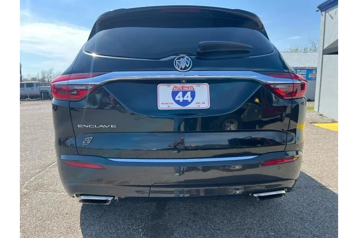 2020 Enclave Essence FWD image 6