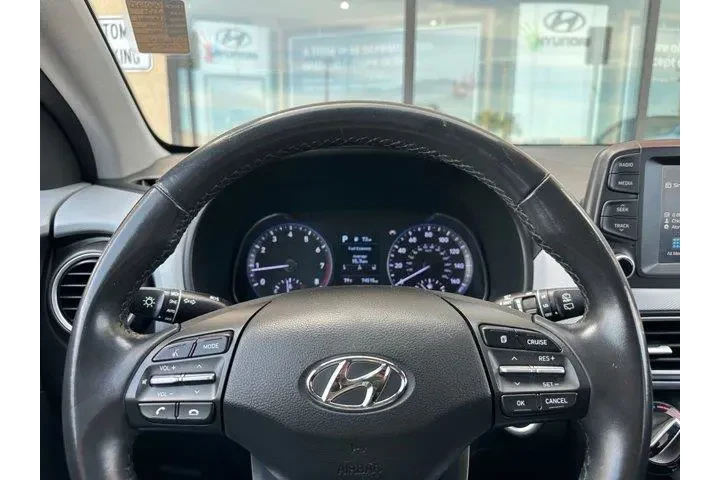 $13879 : Hyundai KONA 2020 SEL 4dr Cr image 3