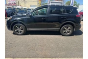 $17999 : 2018 RAV4 XLE thumbnail