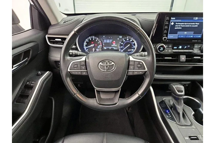 $34998 : Toyota Highlander 2022 XLE 4 image 10