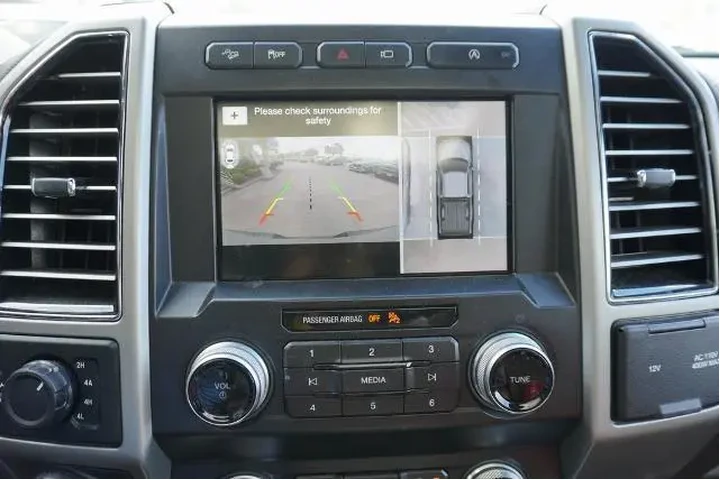 $39688 : Ford F-150 2019 4x4 XL 4dr S image 9