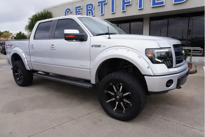 $18888 : Ford F-150 2014 4x4 FX4 4dr image 1