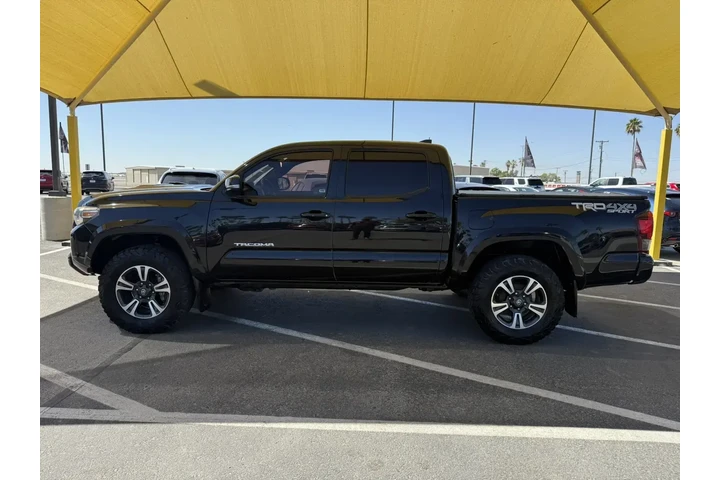 $32999 : Toyota Tacoma 2019 4x4 TRD P image 10