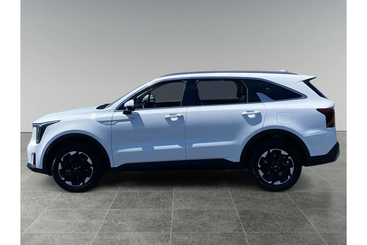 $38475 : Kia Sorento 2024 AWD S 4dr S image 2