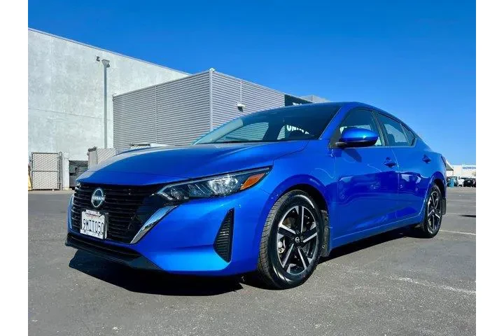 $19997 : Nissan Sentra 2024 SV 4dr Se image 2