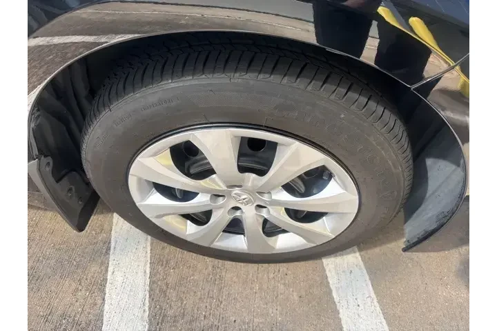 $20190 : Toyota Corolla 2025 LE 4dr S image 6