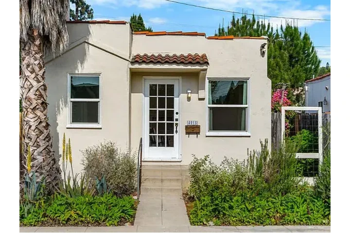 $800 : PROPERTY FOR RENTALS image 2