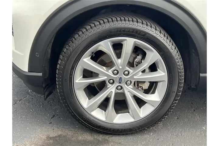 $31300 : Ford Explorer 2021 AWD Plati image 9