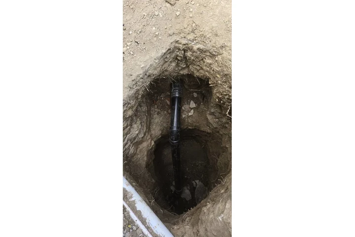 PLUMBING SERVICES!💧🛠️ image 6