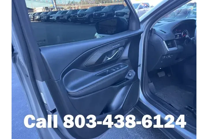 $21999 : GMC Terrain 2023 SLT 4dr SUV image 5