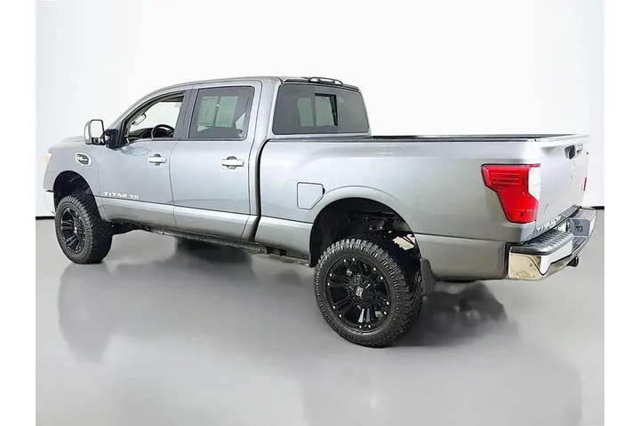 $20349 : Nissan Titan XD 2017 4x4 S 4 image 4