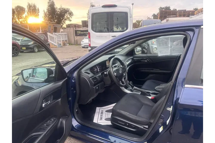 $13599 : 2014 Accord Sport image 9