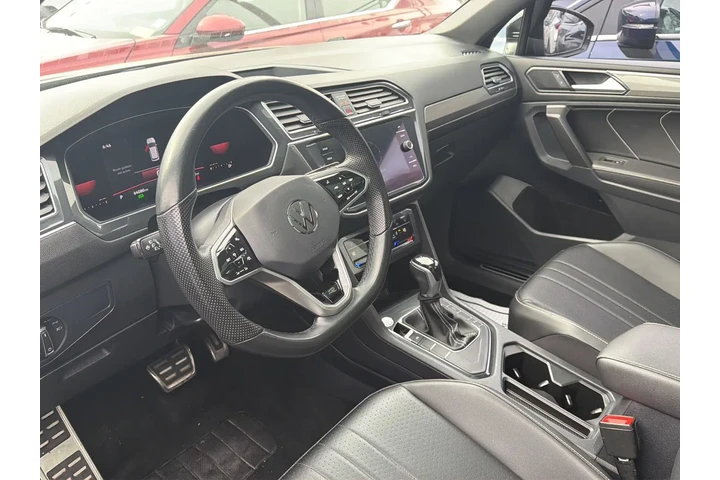 $19990 : Volkswagen Tiguan 2022 SE R- image 7