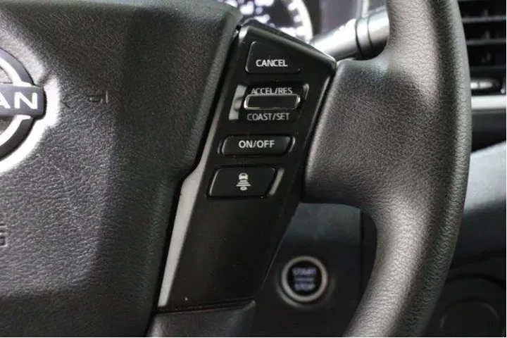 $35998 : Nissan Frontier 2024 4x2 SV image 10