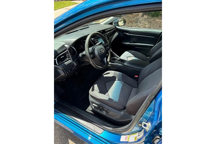 $10900 : 2019 Camry LE Sedan 4D image 9