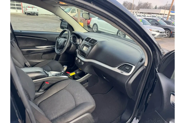 $6980 : 2016 Journey AWD 4dr SXT image 9