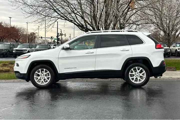 $8995 : Jeep Cherokee 2017 4x4 Latit image 5