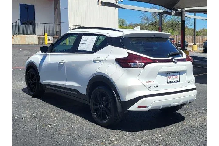 $20000 : Nissan Kicks 2023 SR 4dr Cro image 5