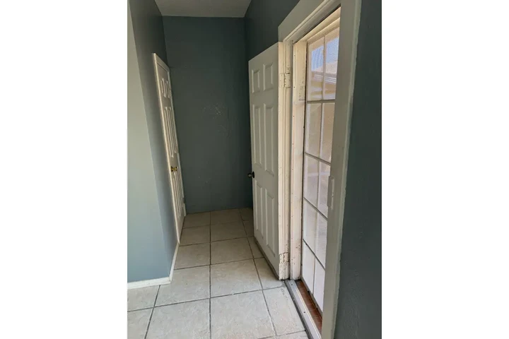 $750 : Cuarto de Renta image 1
